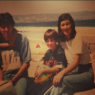 Celia Maria Cuccittini with her husband Jorge Horacio Messi and son Lionel Messi.